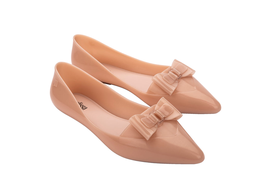 MELISSA POINTY CHIC AD – PINK