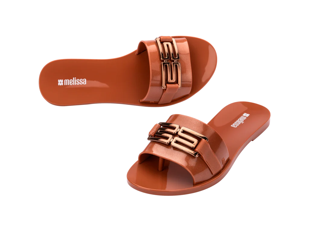 MELISSA BABE M CHIC AD – 