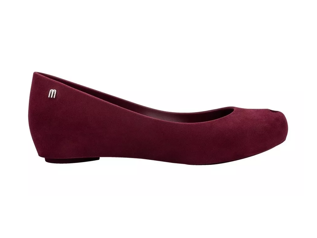 MELISSA ULTRAGIRL VELVET AD – 